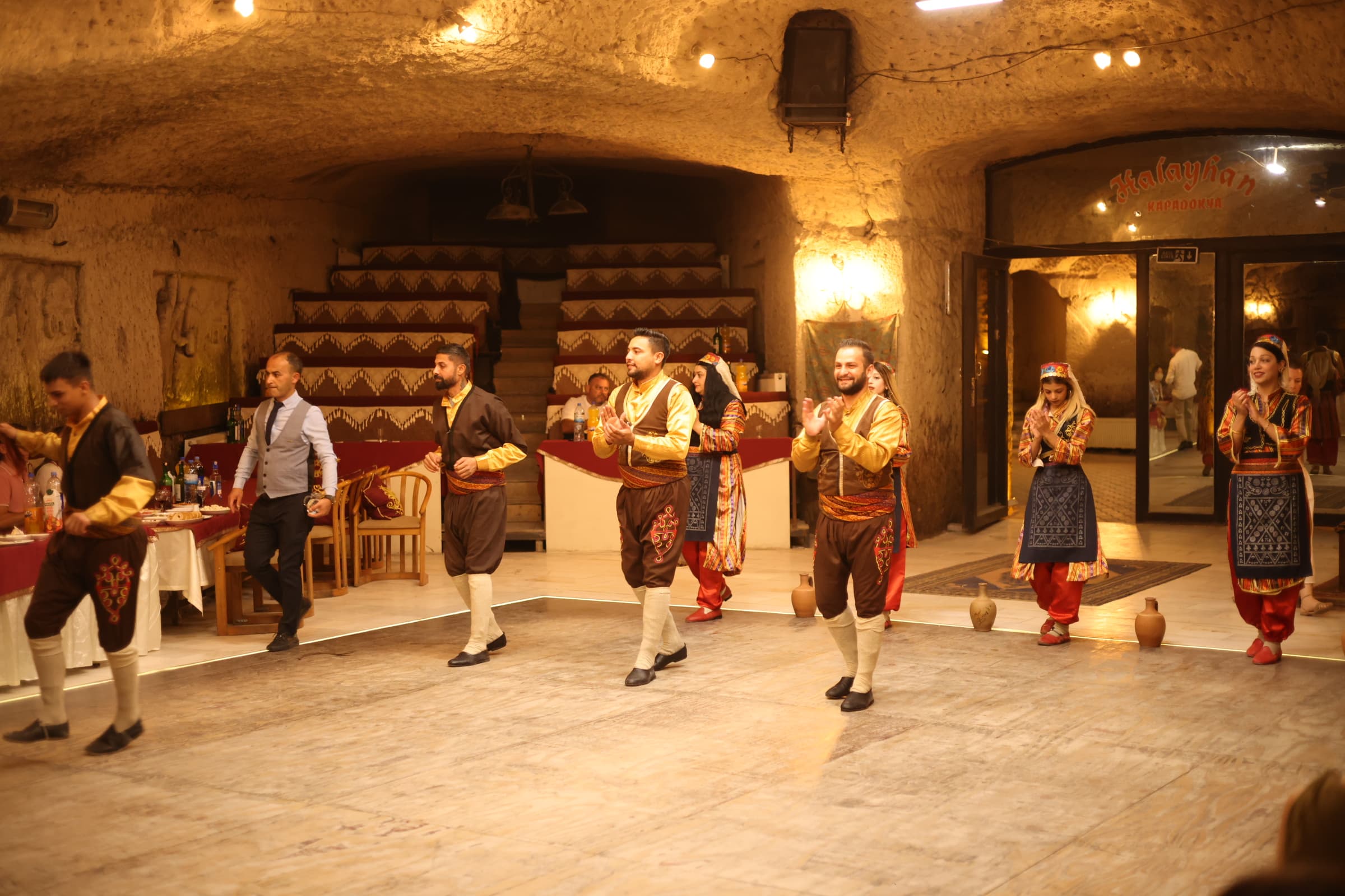 Cappadocia Turkish Night Show with Dinner & Unlimited Drinks - Image 5