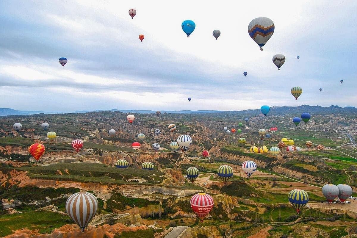 Cappadocia Hot Air Balloon Tour Over Fairychimneys - Image 11