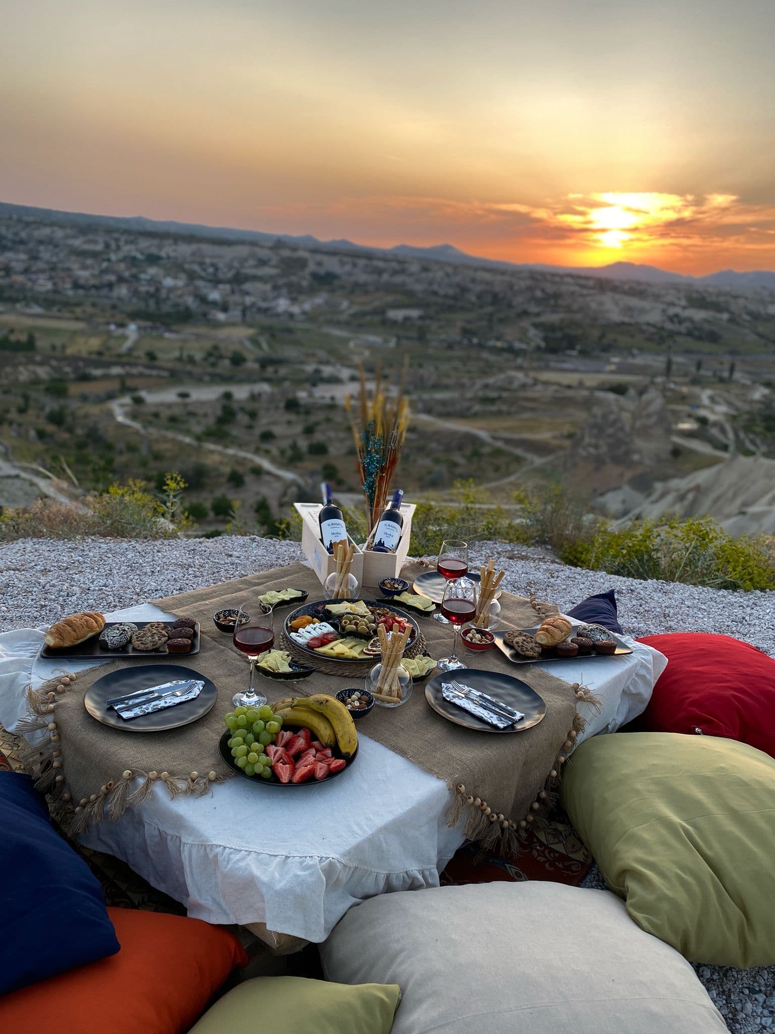Cappadocia Sunrise & Sunset Picnic Experience - Image 9
